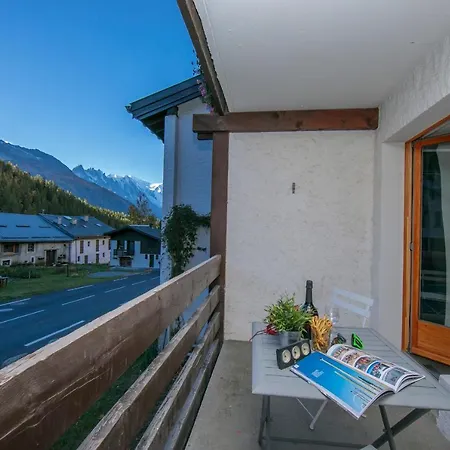 Montroc Sleeps 2 Pool Apartment Chamonix